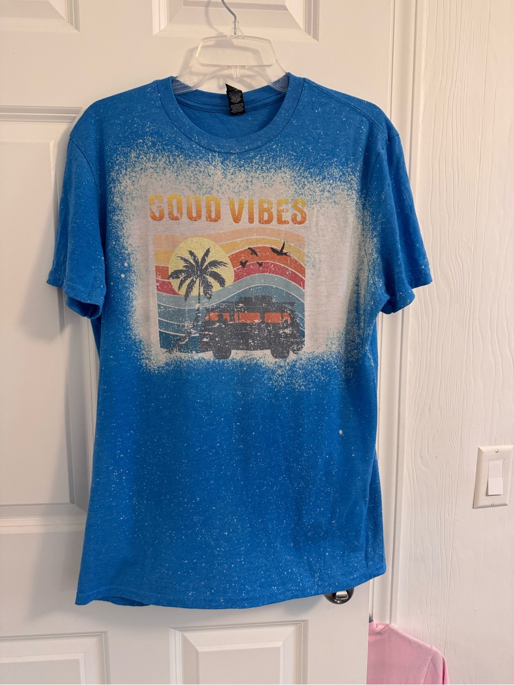 Good vibes t-shirt